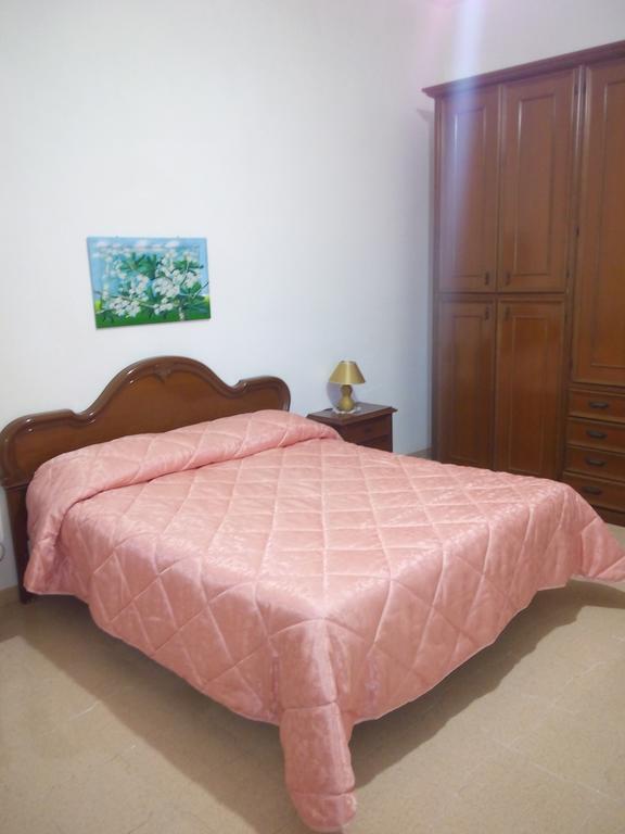 Penzion Casa Bianca Da Giusy Birgi Vecchi Exteriér fotografie